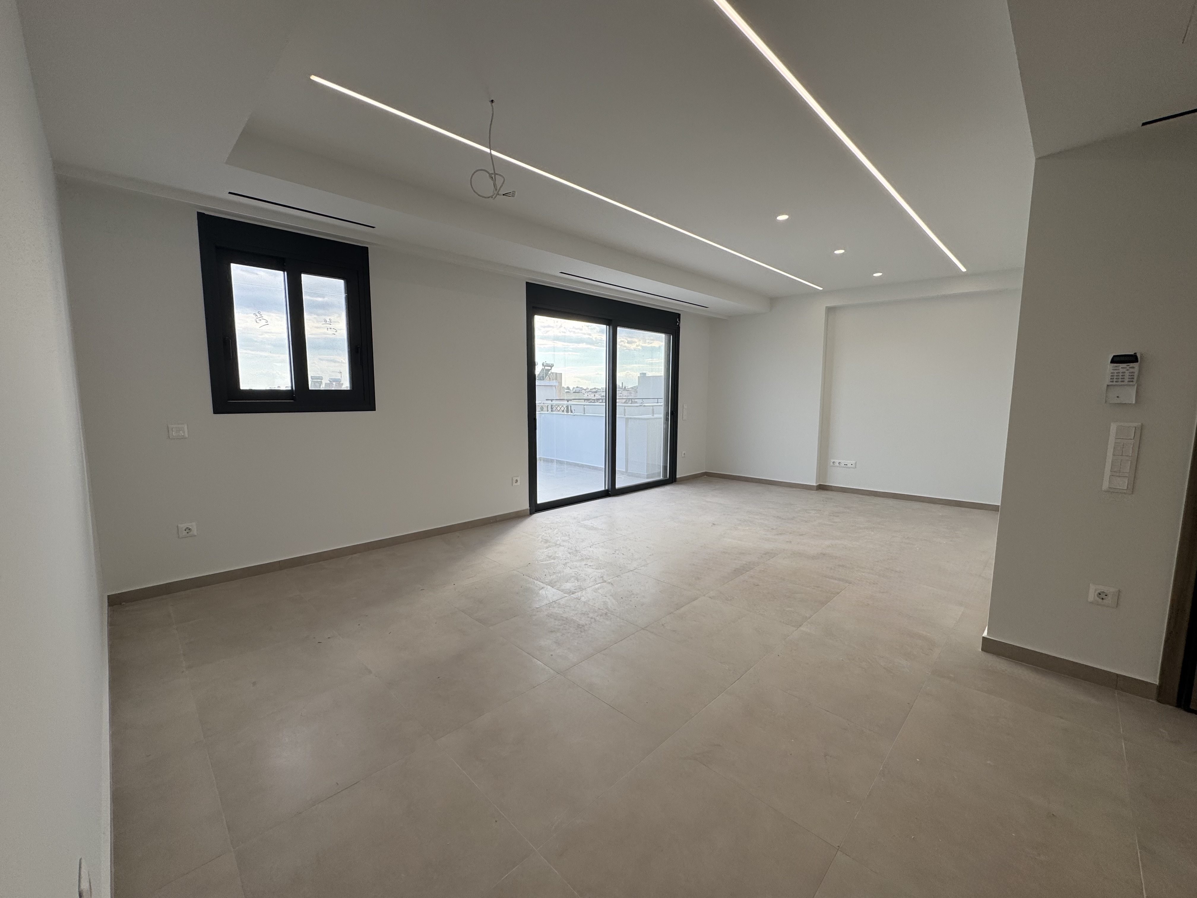 New-Build Maisonette 141.30 sq.m. | 6th–7th Floor | 4 Bedrooms | Large Terraces | Views